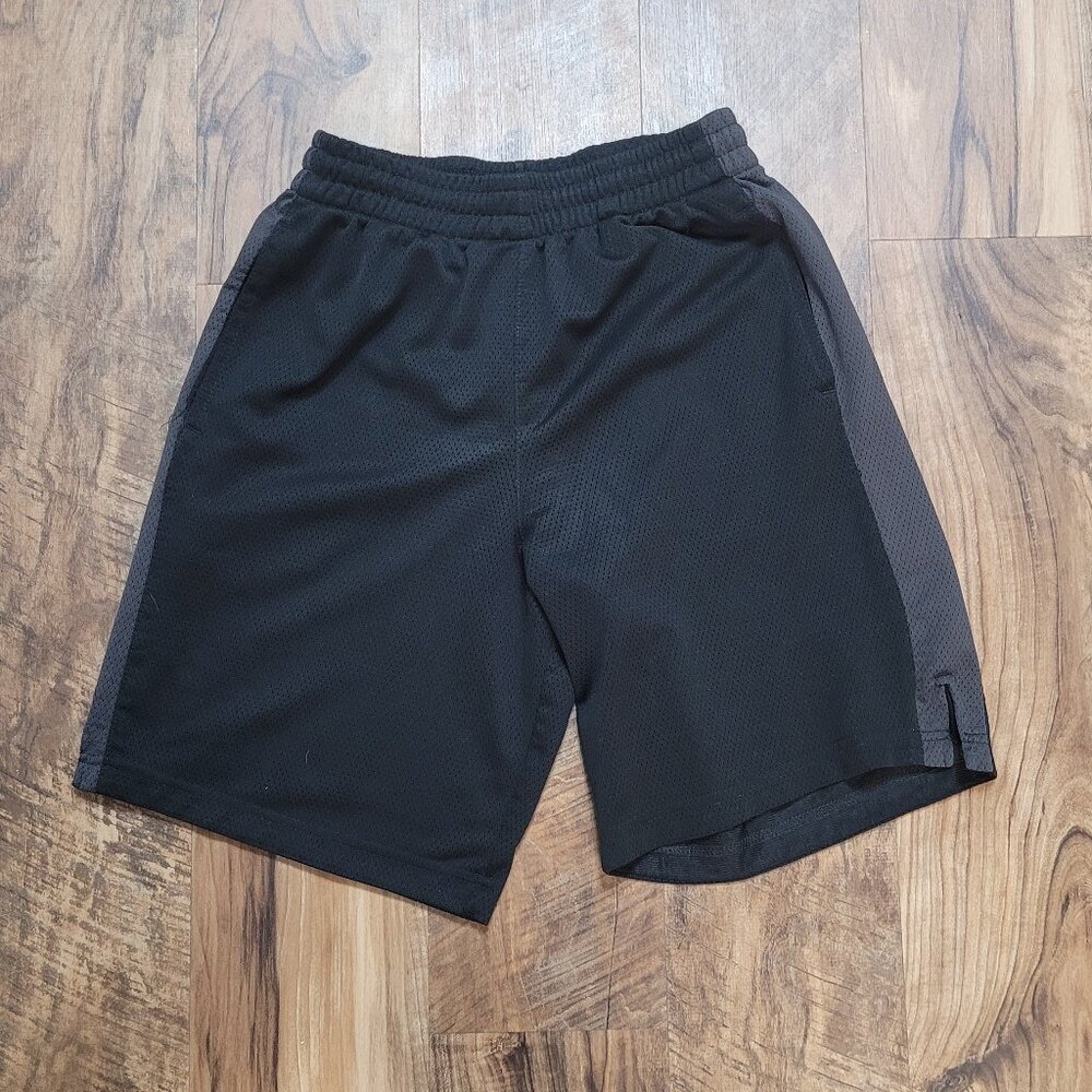 Pro Spirit Teen Boys Black Grey Striped Athletic Shorts Size 12/14